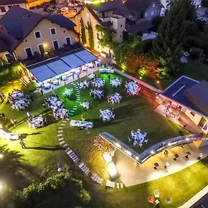 Otel Baud - Teritoria
